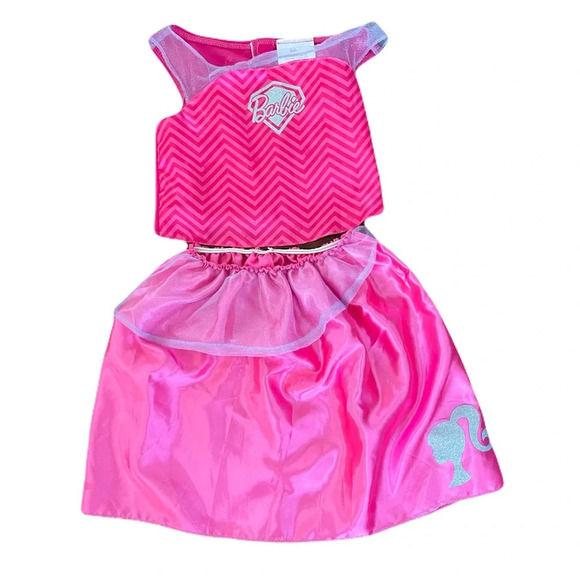 BUNDLE OF (3) DRESS-UP OUTFITS - Picture 3 of 4